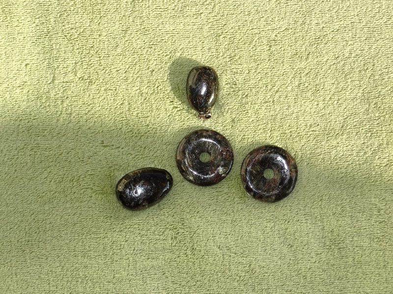 Astrophyllit - Wähle aus dem aktuellen Sortiment!