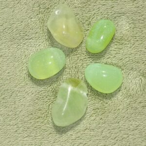 Calcit grün - Wähle aus dem aktuellen Sortiment!