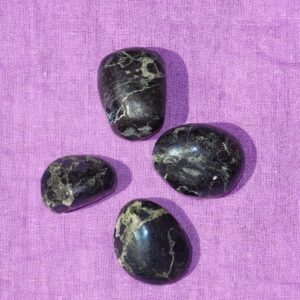 Covellin - Wähle aus dem aktuellen Sortiment!