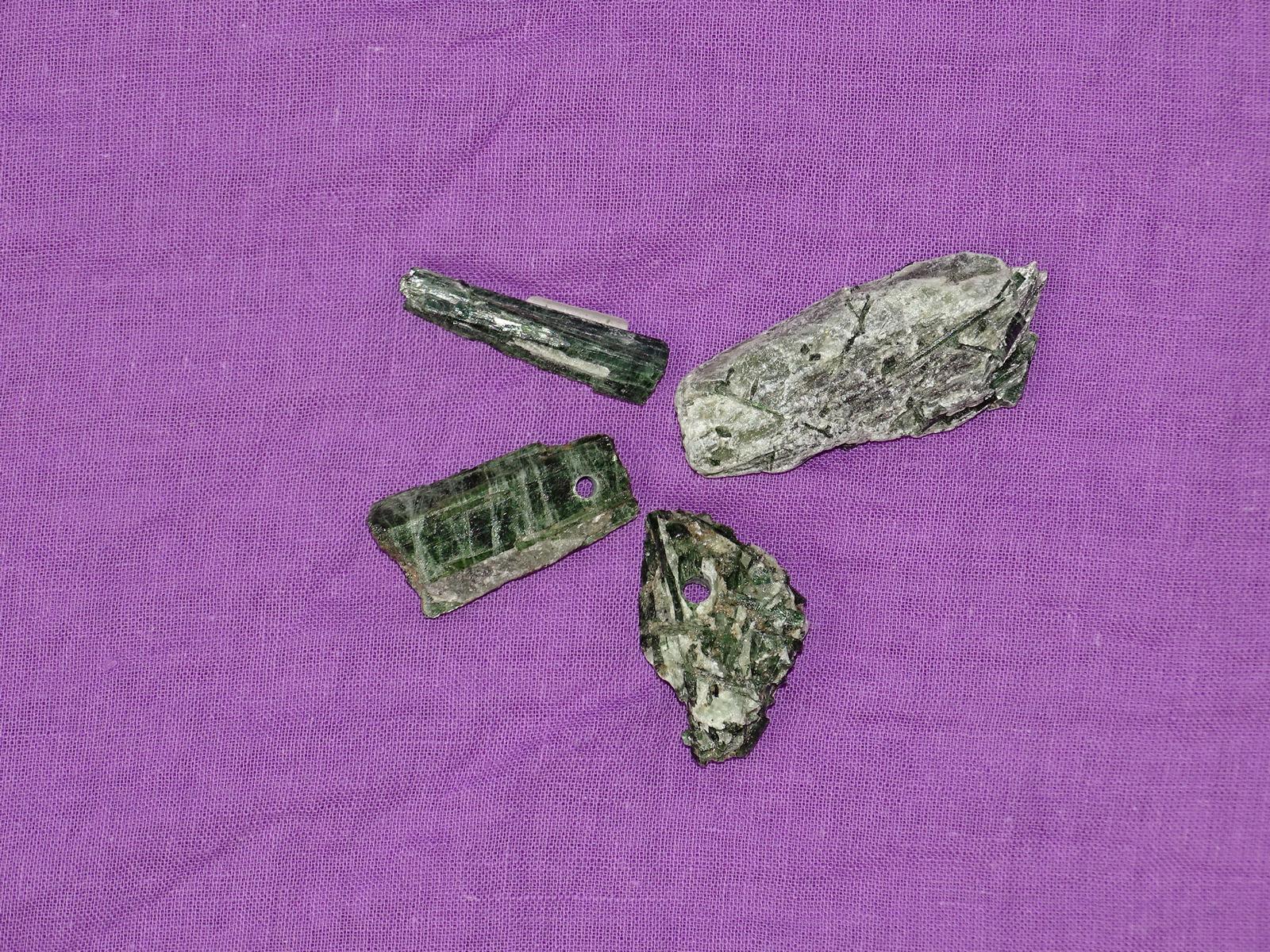 Aktinolith - Wähle aus dem aktuellen Sortiment!