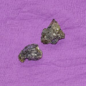 Anglesit - Wähle aus dem aktuellen Sortiment!