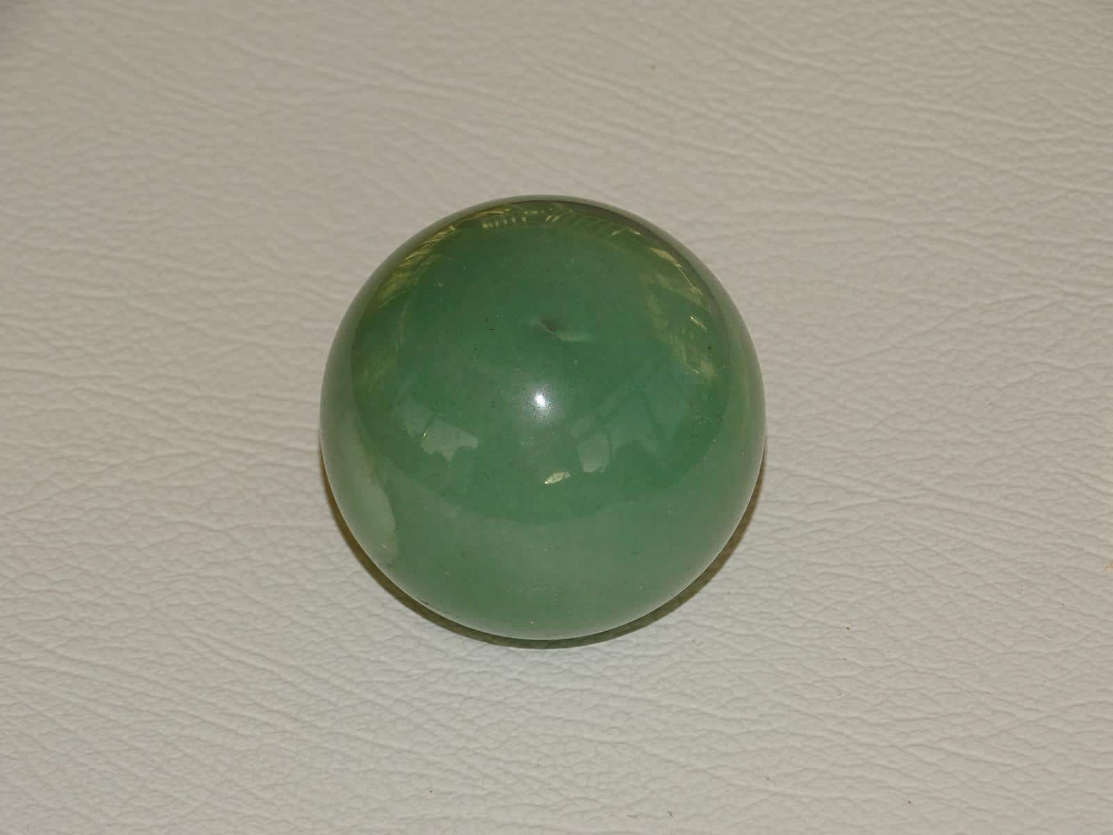 Aventurin-Kugel grün Ø 5 cm – Bild 3