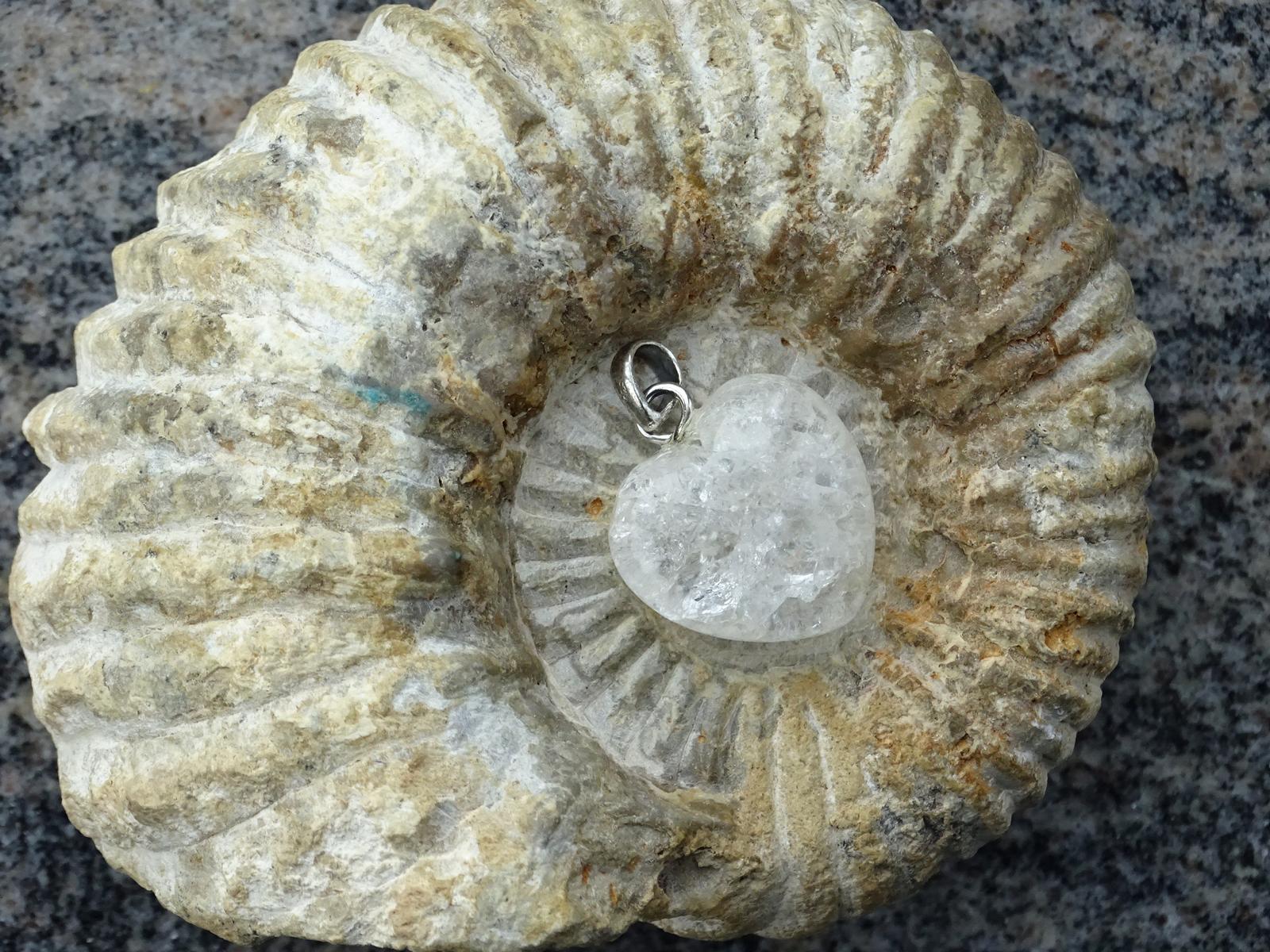 Herz-Anhänger Bergkristall (gecrasht)