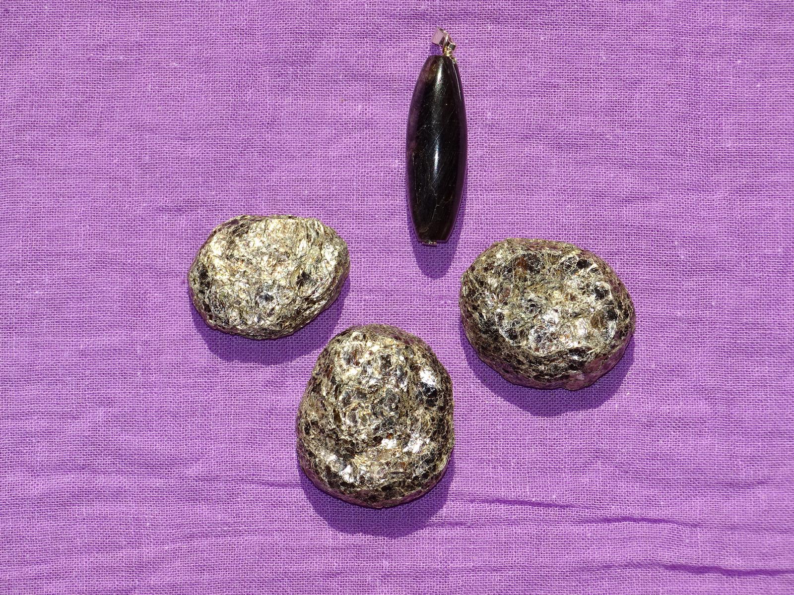 Biotit-(Linse) - Wähle aus dem aktuellen Sortiment!