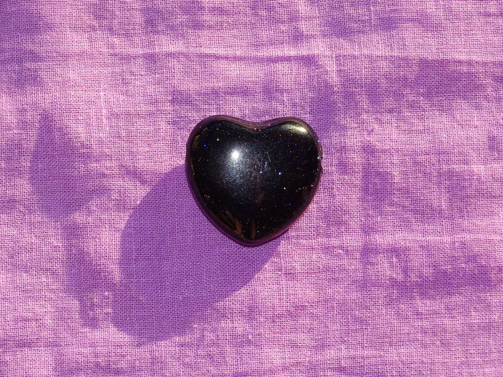 Blaufluss-Herz (gebohrt)