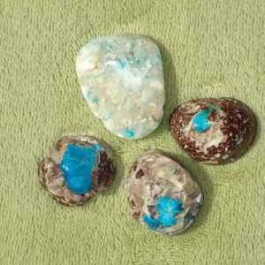 Cavansit auf Stilbit - Wähle aus dem aktuellen Sortiment!