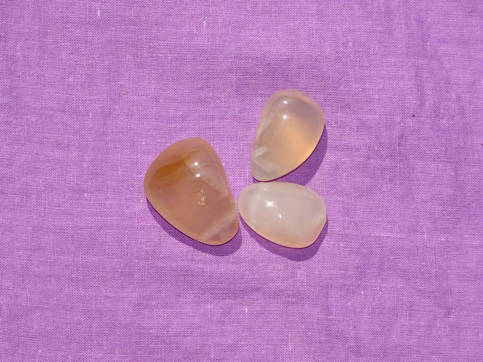 Chalcedon rosa - Wähle aus dem aktuellen Sortiment!