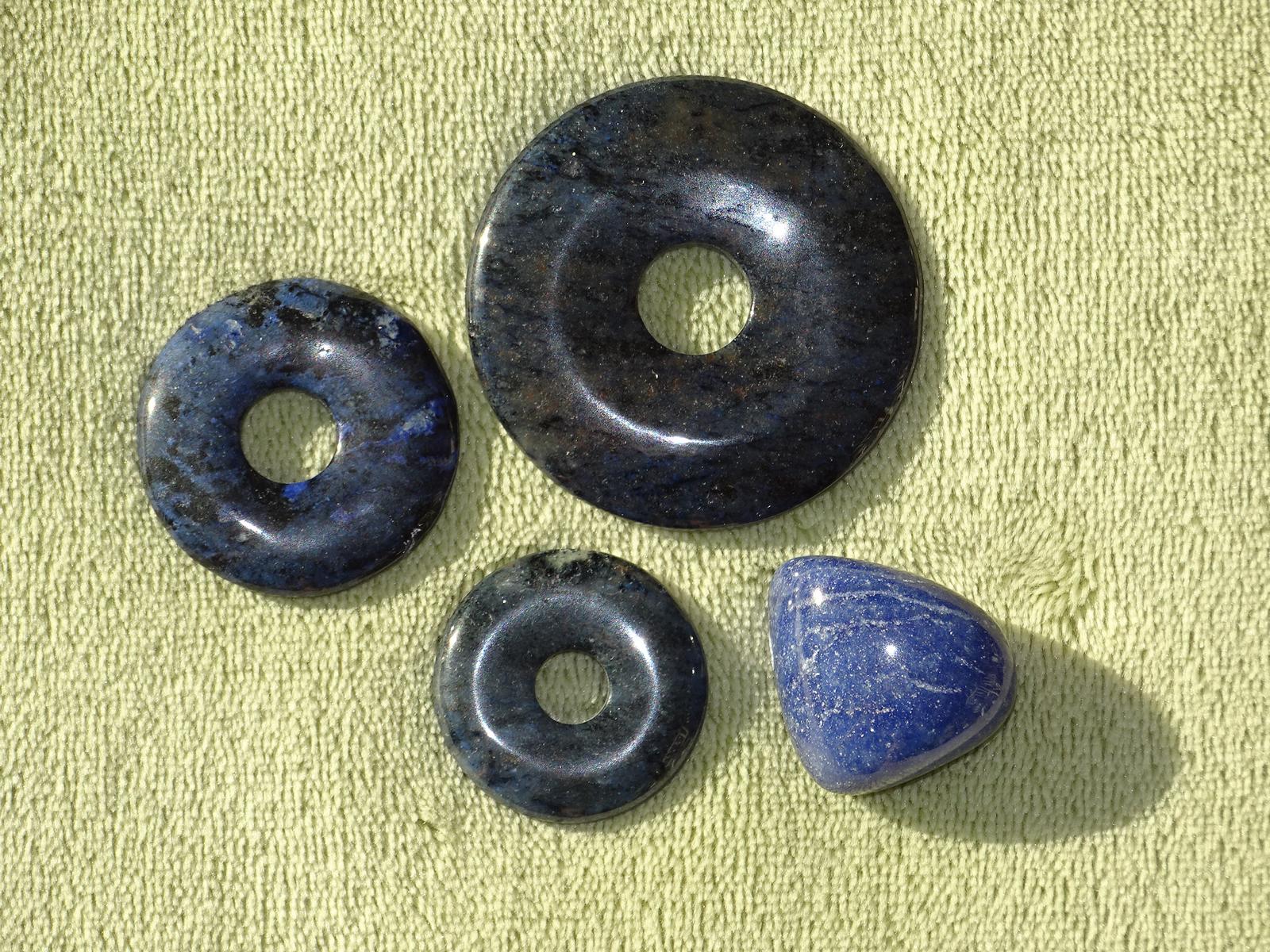 Dumortierit - Wähle aus dem aktuellen Sortiment!