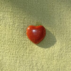 Goldfluss-Herz (gebohrt)