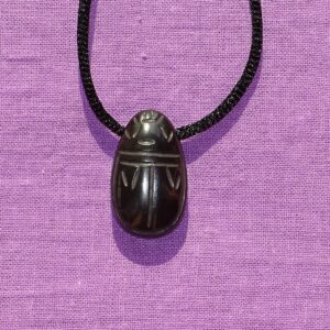 Scarabäus gebohrt mit Band – Hämatit