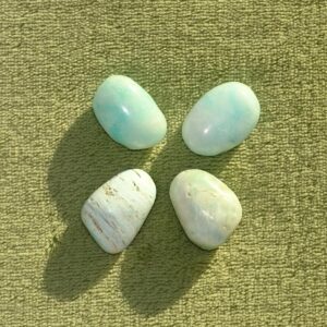 Hemimorphit - Wähle aus dem aktuellen Sortiment!