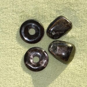 Hypersthen - Wähle aus dem aktuellen Sortiment!