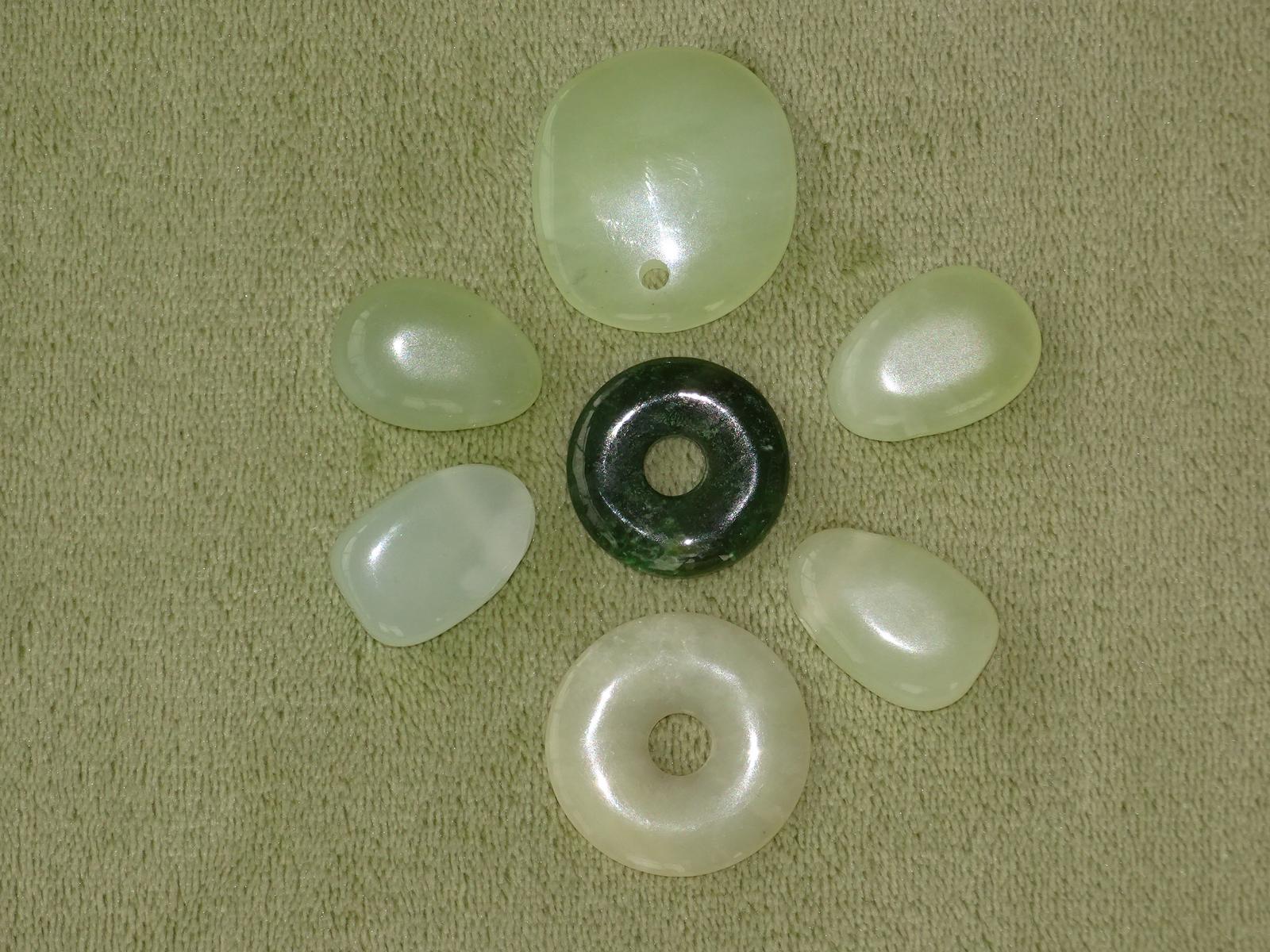 Jade grün - Wähle aus dem aktuellen Sortiment!