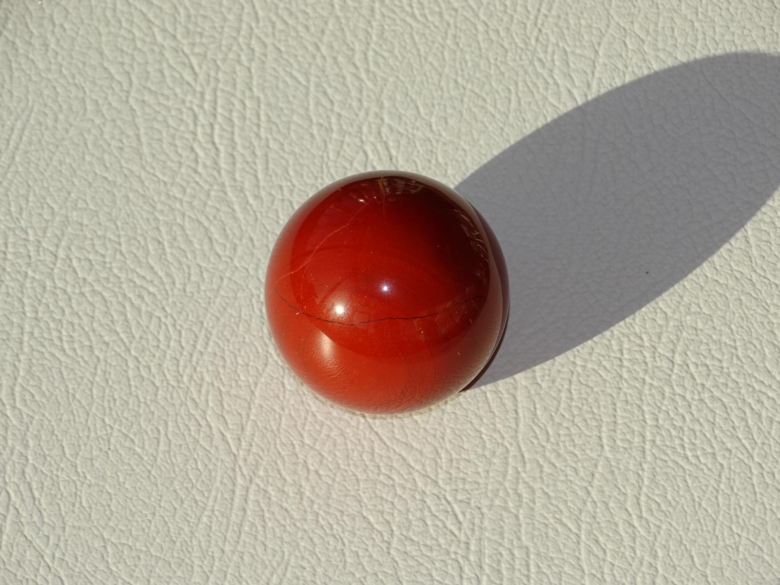Jaspis-Kugel rot Ø 4 cm – Bild 3