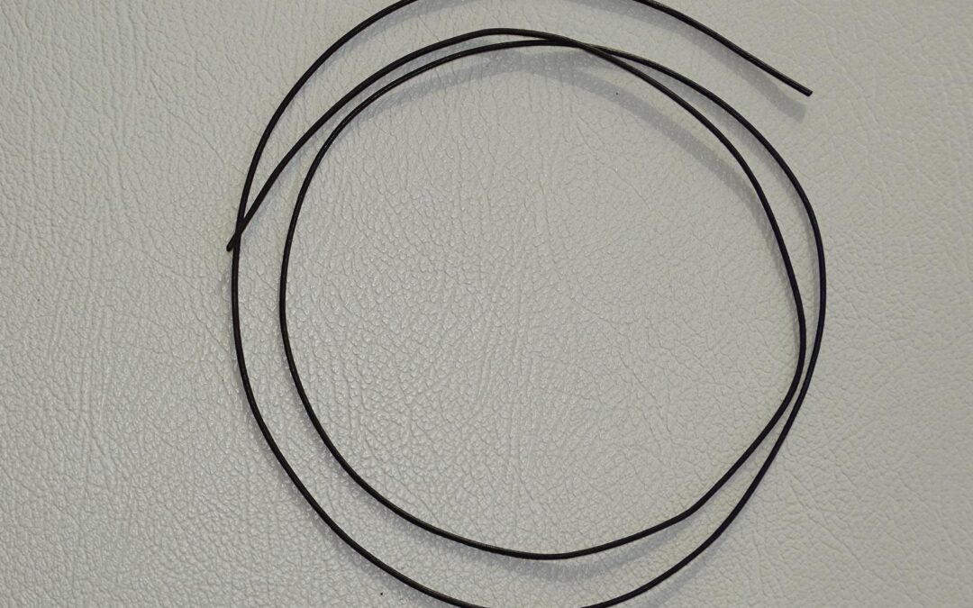 Lederband schwarz 100 cm