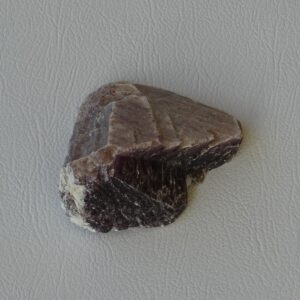 Lepidolith Rohstein Nr. 1