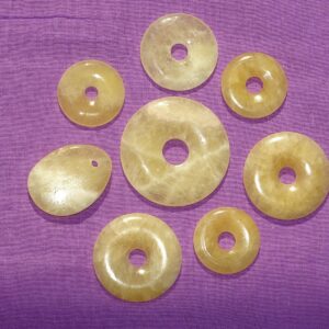 Orangencalcit - Wähle aus dem aktuellen Sortiment!