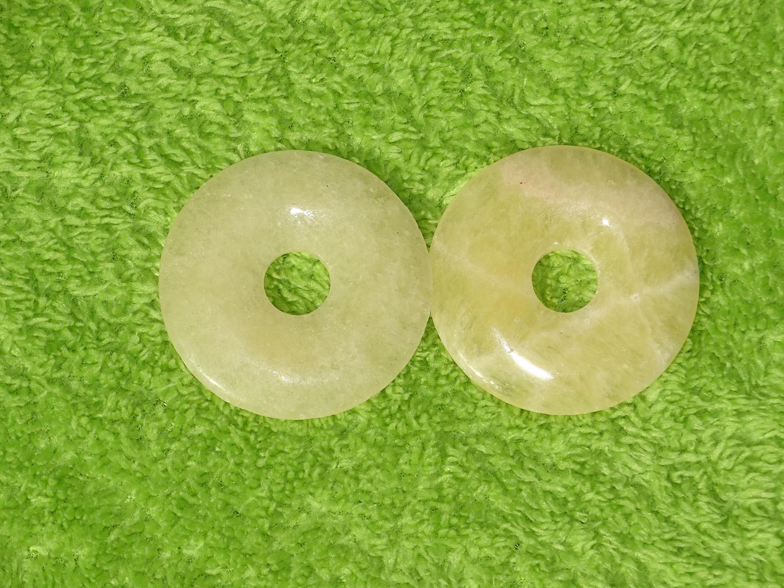 Orangencalcit-Donut groß Ø 5 cm