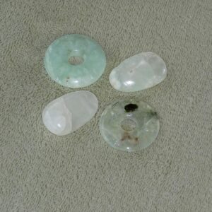 Prehnit - Wähle aus dem aktuellen Sortiment!