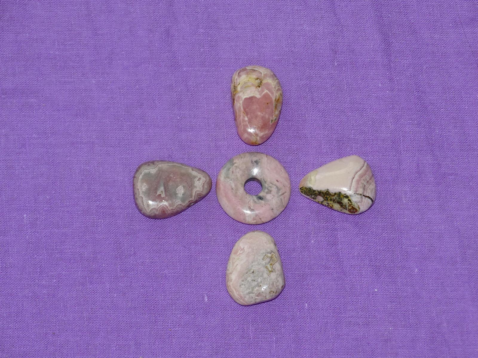 Rhodochrosit - Wähle aus dem aktuellen Sortiment!