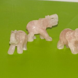 Rosenquarz-Elefant