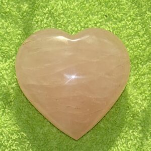 Rosenquarz-Herzen - für die Heilung gebrochener Herzen