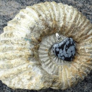 Herz-Anhänger Schneeflockenobsidian