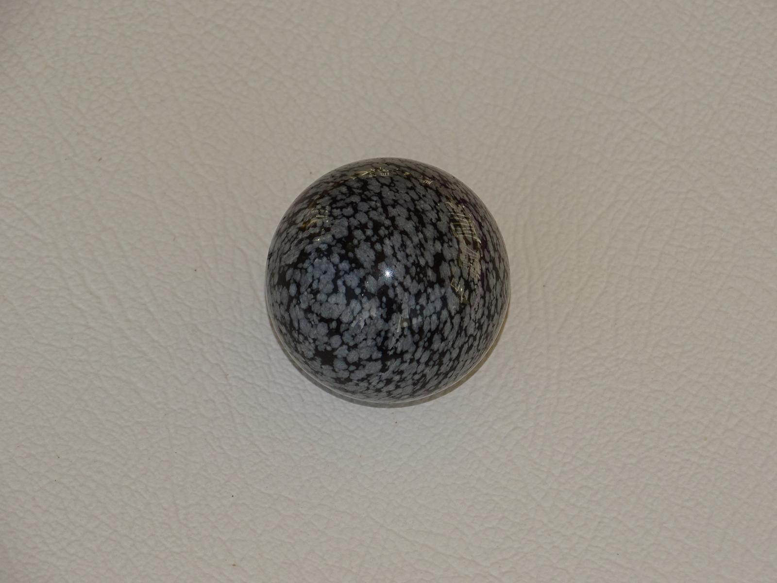 Schneeflockenobsidian-Kugel Ø 4 cm – Bild 3