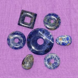 Sodalith - Wähle aus dem aktuellen Sortiment!