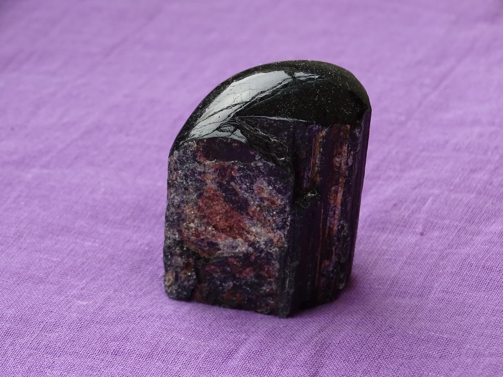 Turmalin-Rohstein (schwarz) Nr. 6