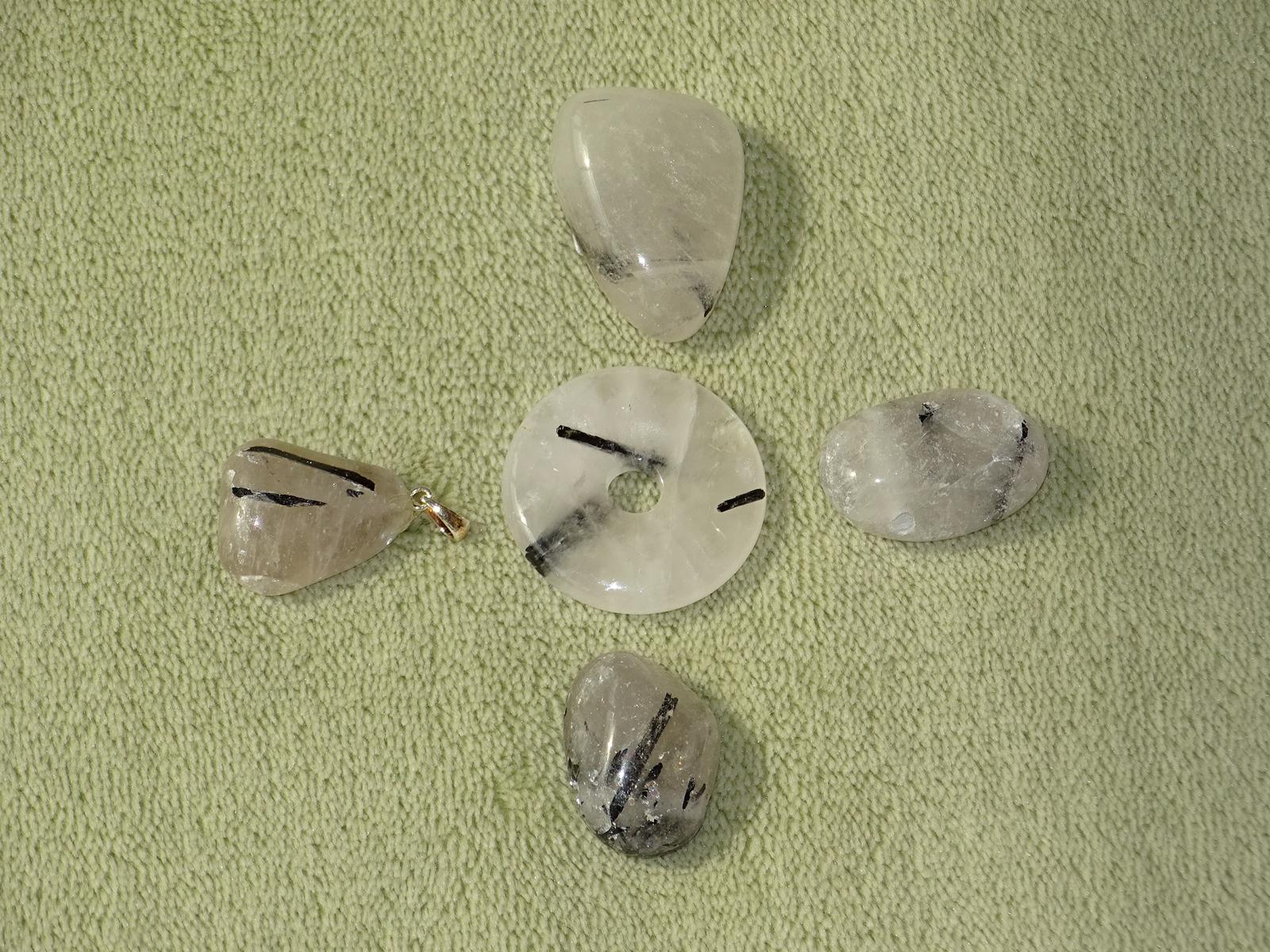 Turmalinquarz - Wähle aus dem aktuellen Sortiment!