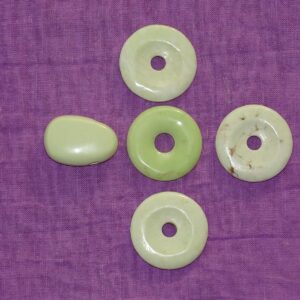 Zitronen-Chrysopras - Wähle aus dem aktuellen Sortiment!