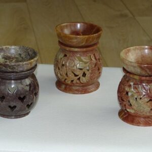 Duftlampen und Teelichter