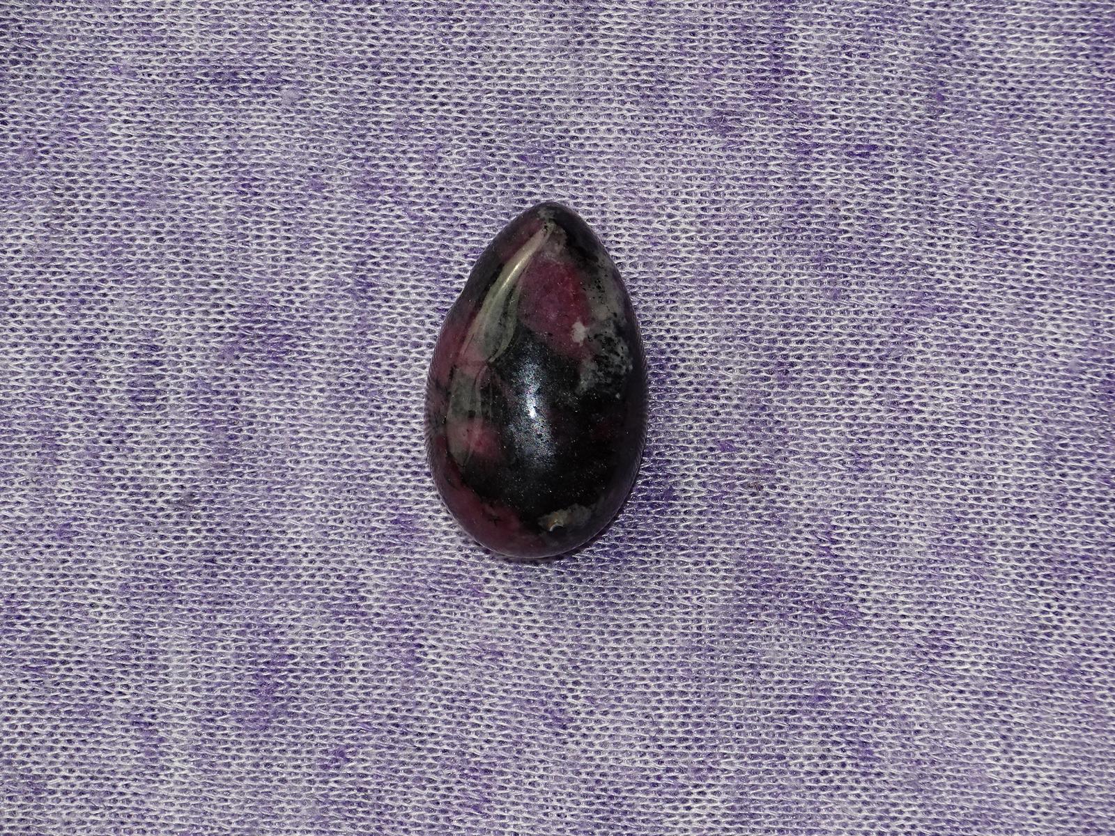 Eudialyt gebohrt Nr. 3