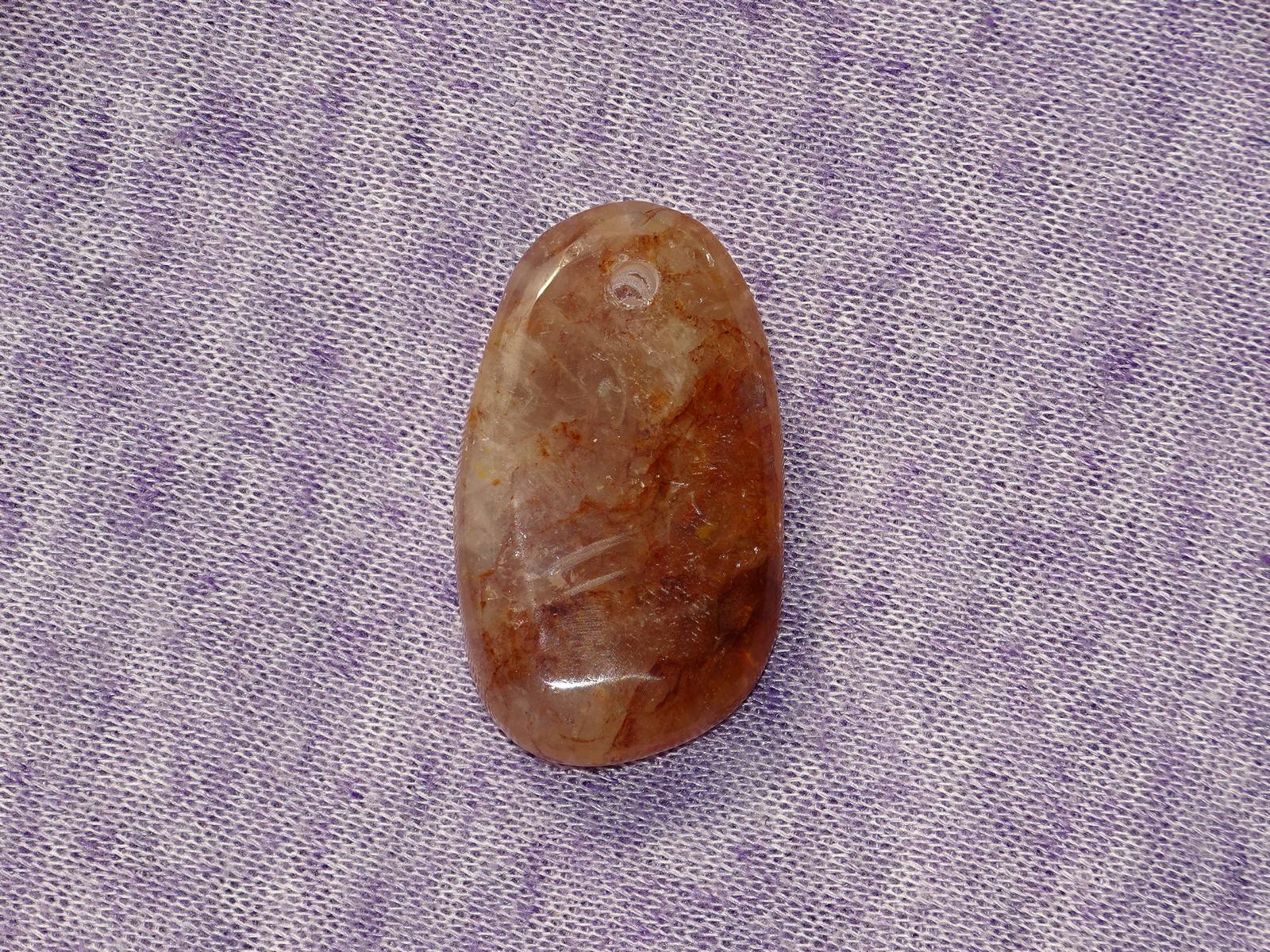 Hämatitquarz gebohrt Nr. 5