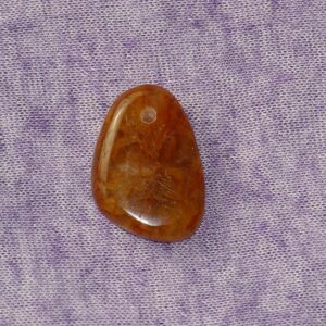 Hämatitquarz gebohrt Nr. 7