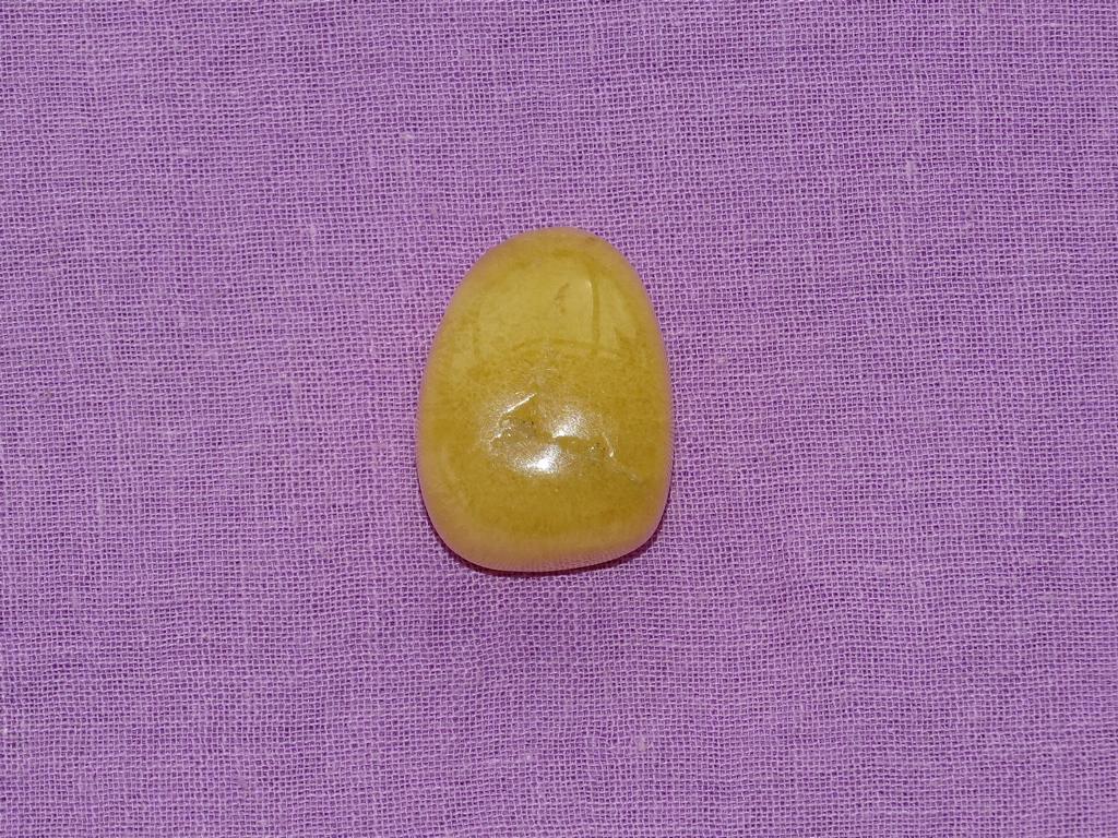 Fluorit gelb (gebohrt) Nr. 4