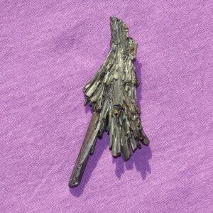 Antimonit Rohstein Nr. 4