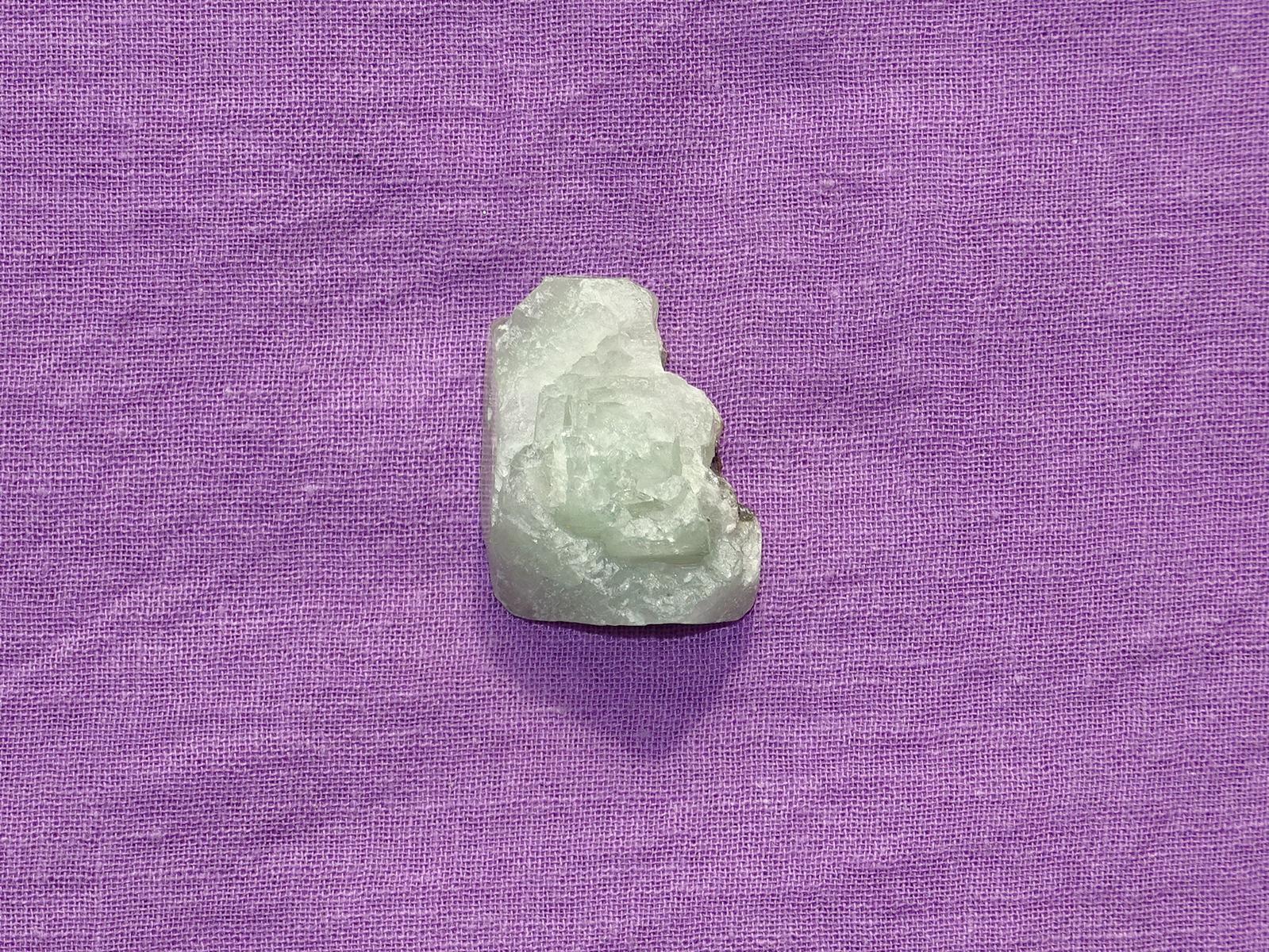 Apophyllit gebohrt Nr. 4