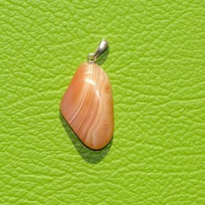 Aprikosenachat-Anhänger Nr. 2