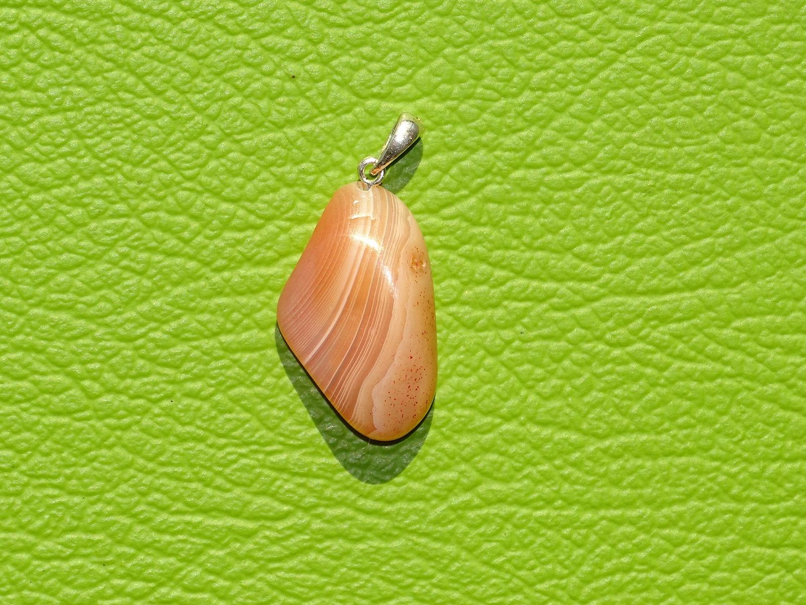 Aprikosenachat-Anhänger Nr. 2