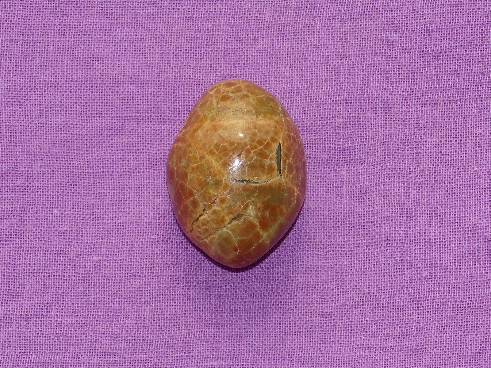 Australischer Amulettstein gebohrt Nr. 2