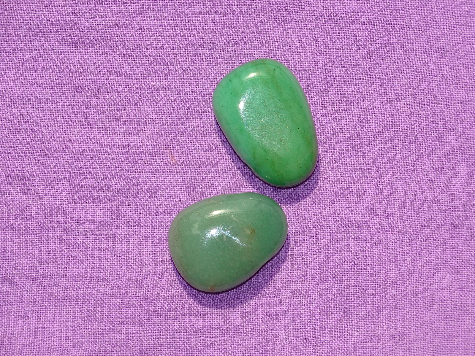 Aventurin-Tropfen gebohrt