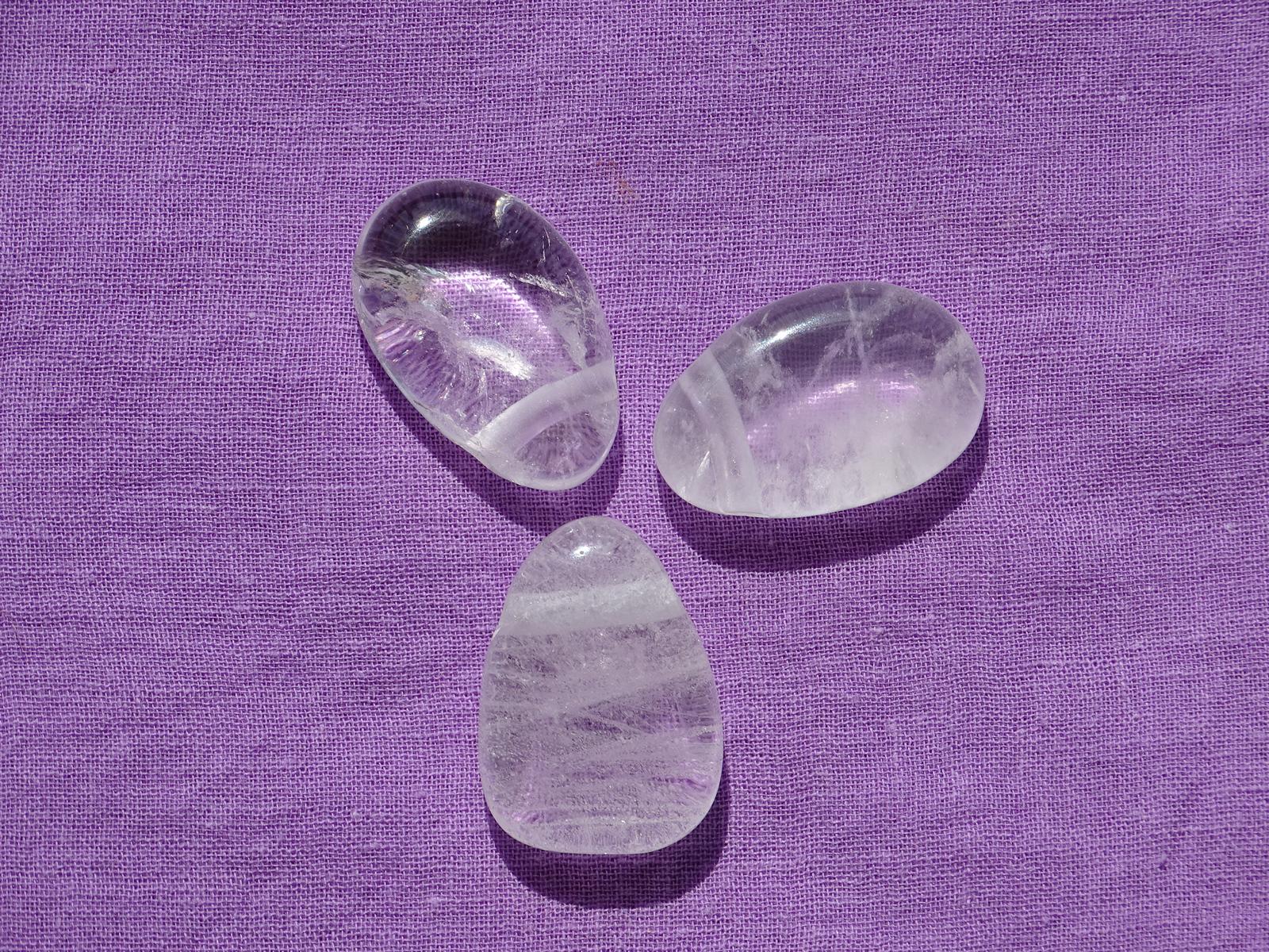 Bergkristall-Tropfen gebohrt