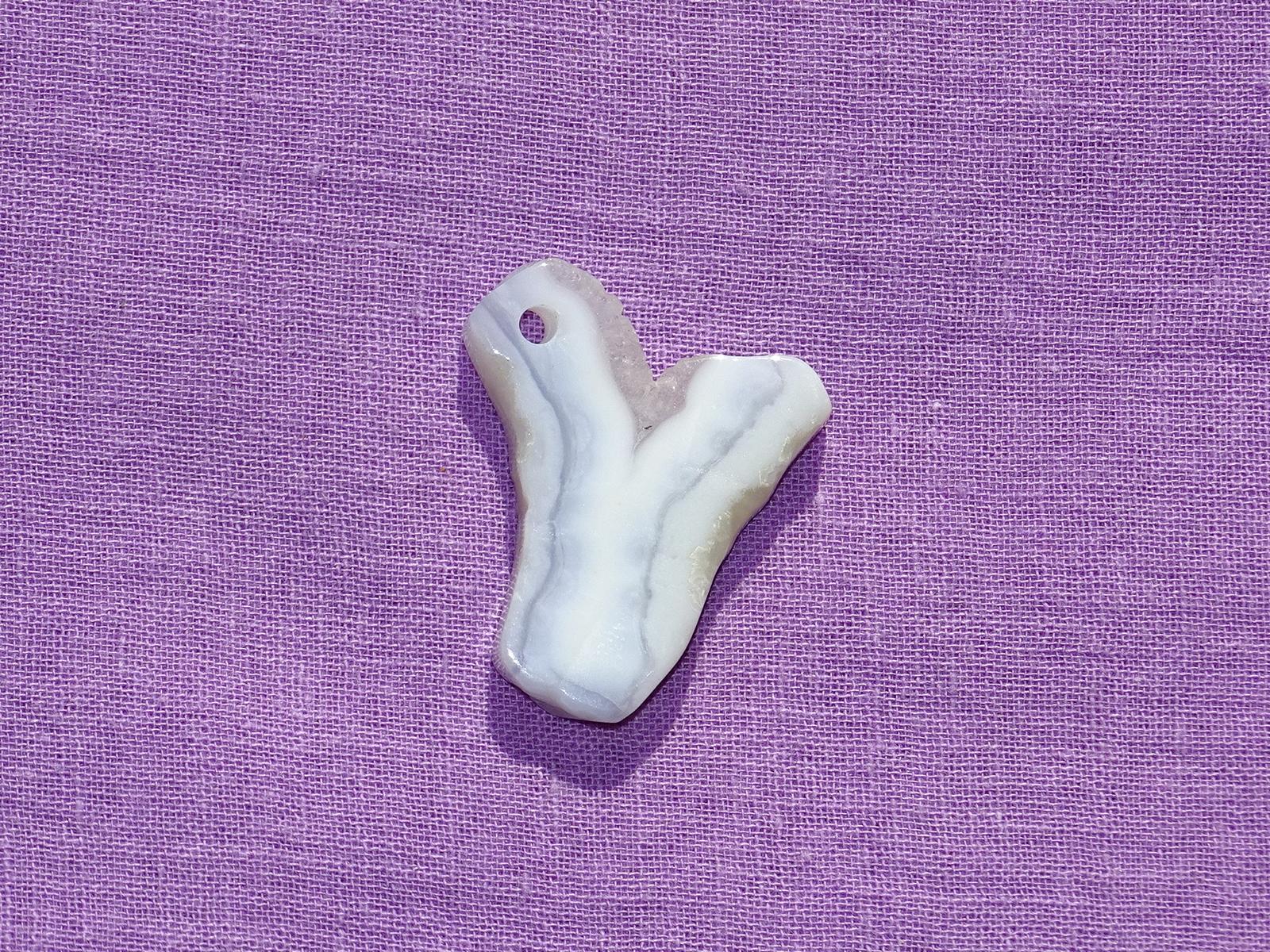 Chalcedon blau gebohrt Nr. 2