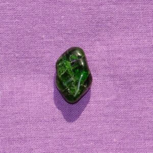 Chromdiopsid gebohrt Nr. 3