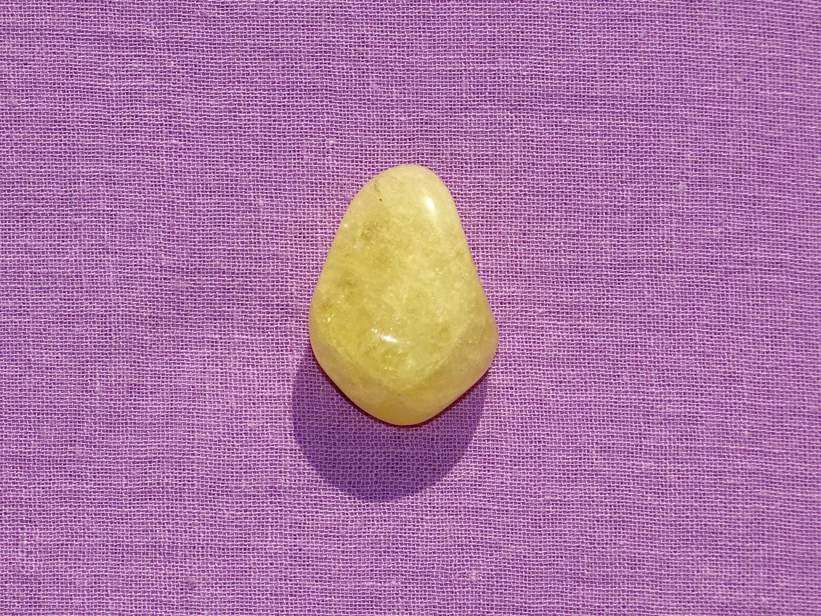 Danburit gebohrt Nr. 1