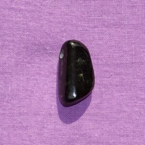 Diopsid gebohrt Nr. 6