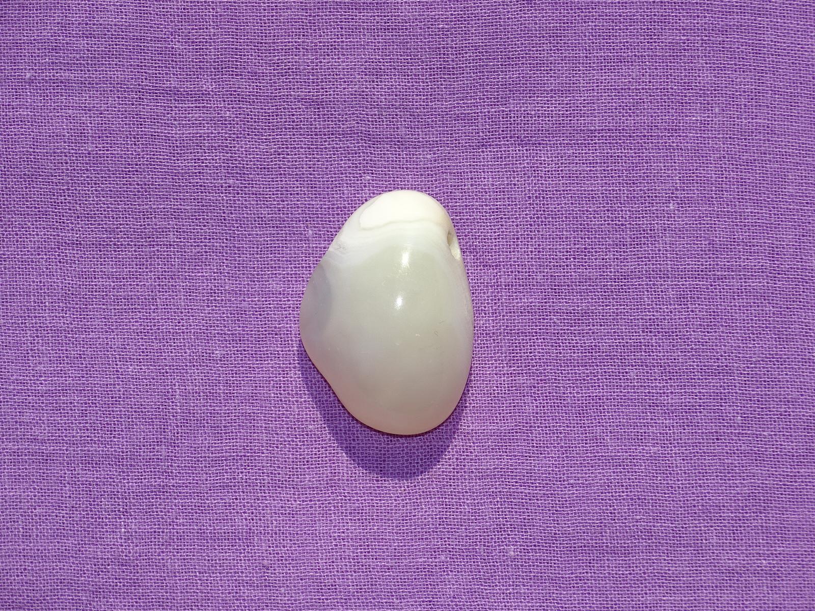 Friedensachat gebohrt Nr. 1