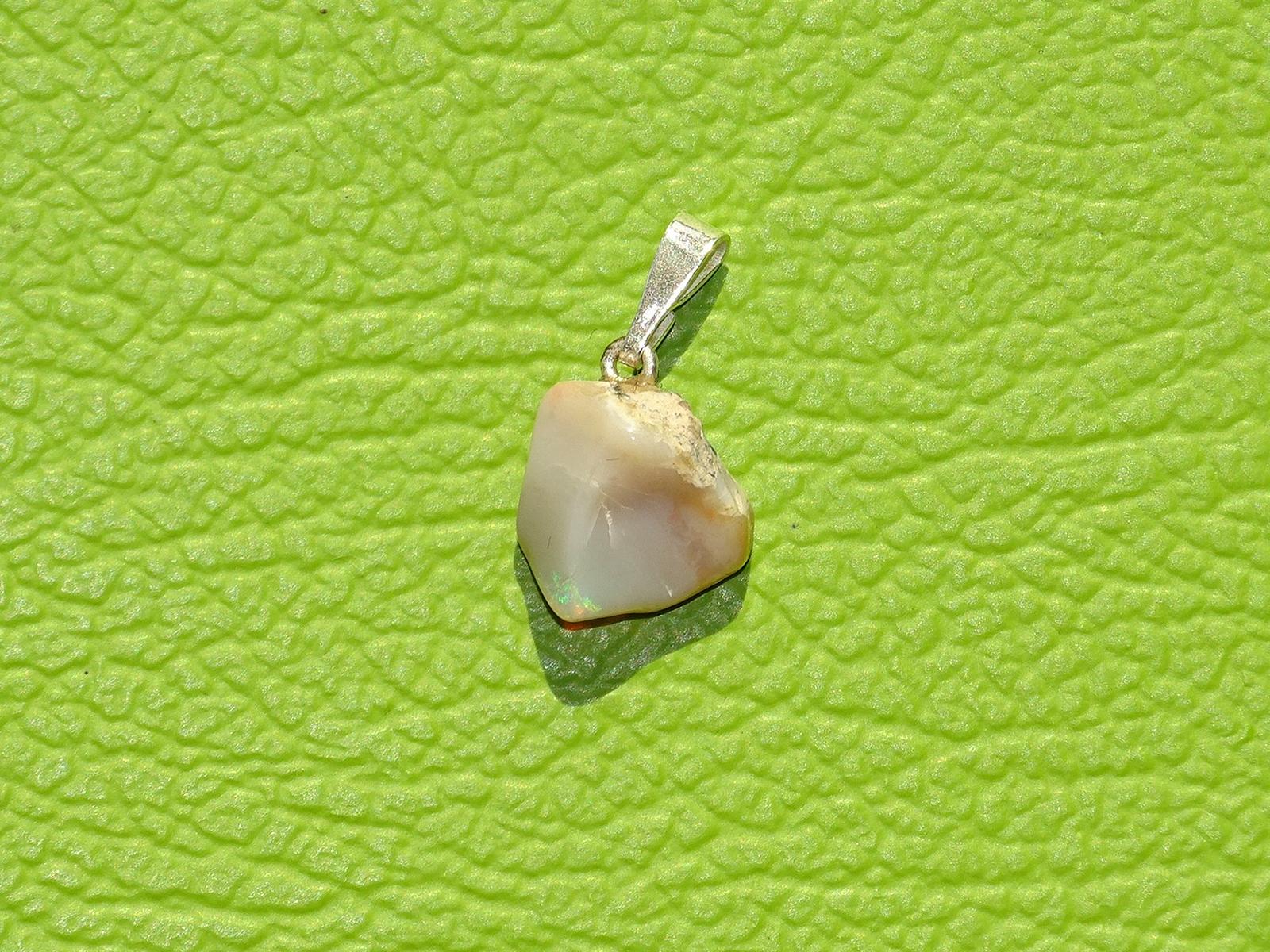 Edelopal-Anhänger Nr. 5